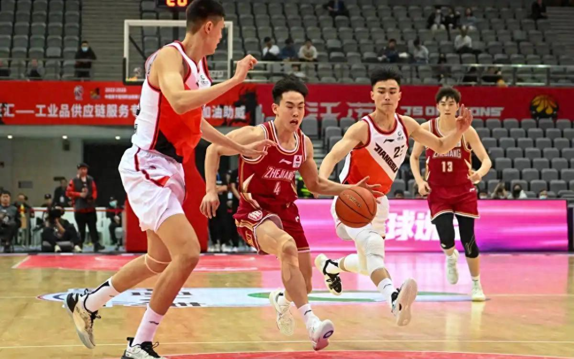 华体会体育官方入口-离谱！全运会让路，CBA竟成全球最晚开赛联赛，隐患丛生